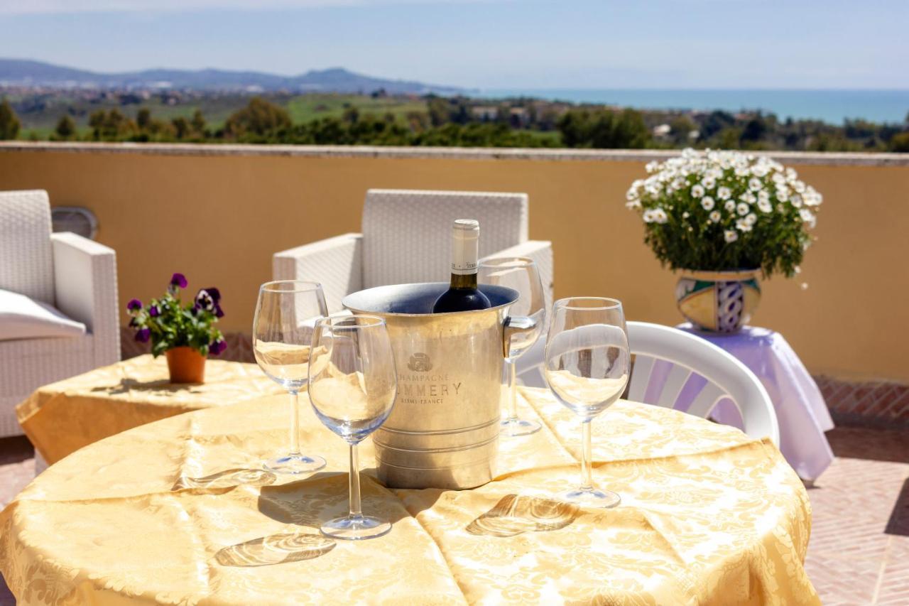 B&B Pirandello - Residence Villa Margherita Agrigento Bagian luar foto