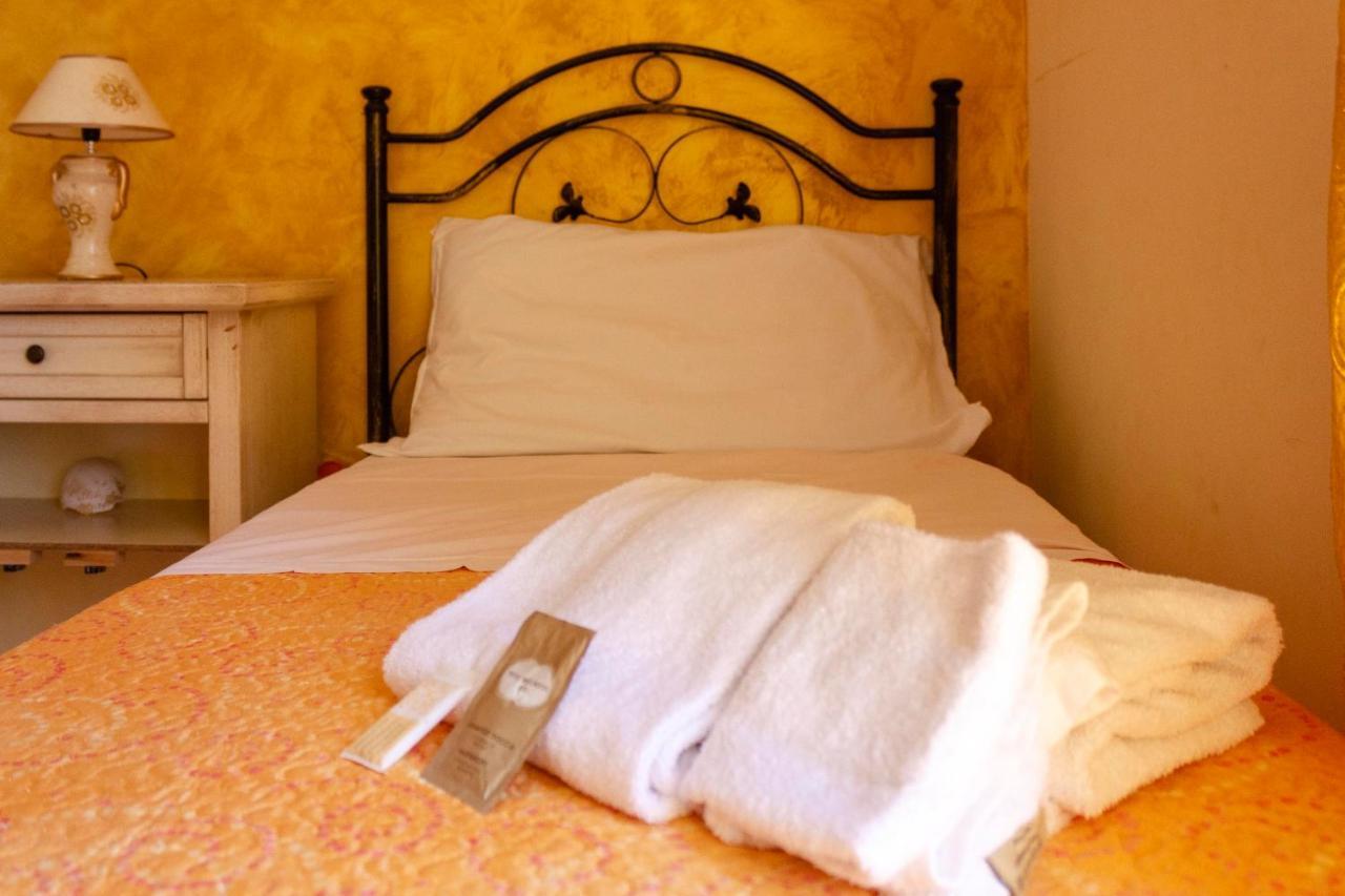 B&B Pirandello - Residence Villa Margherita Agrigento Bagian luar foto